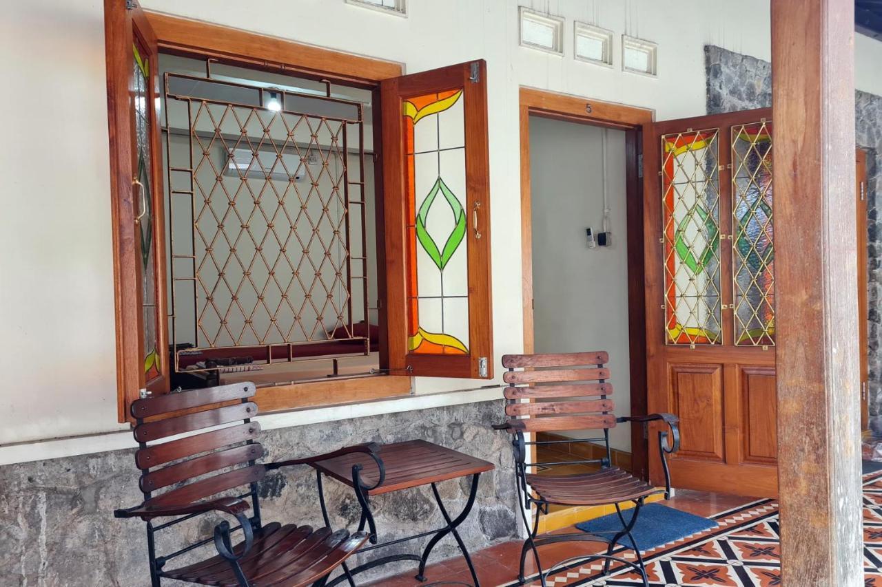 Omah Pitoe Yogya Homestay Джокьякарта Экстерьер фото