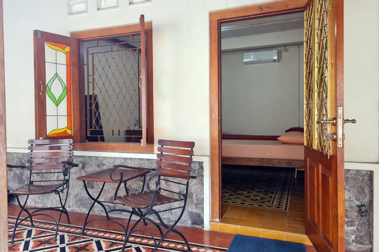 Omah Pitoe Yogya Homestay Джокьякарта Экстерьер фото