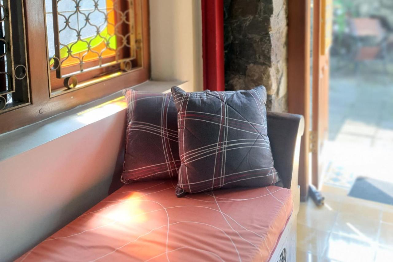 Omah Pitoe Yogya Homestay Джокьякарта Экстерьер фото