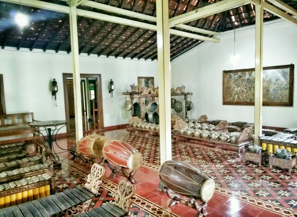 Omah Pitoe Yogya Homestay Джокьякарта Экстерьер фото