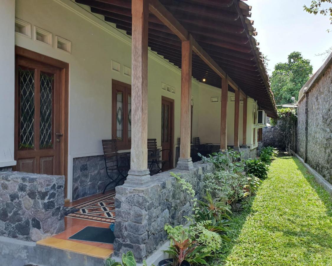 Omah Pitoe Yogya Homestay Джокьякарта Экстерьер фото